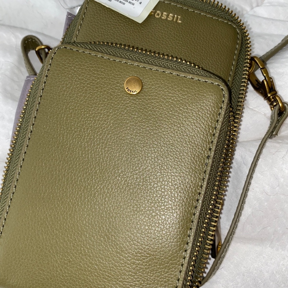 Fossil “Sofia” phone bag